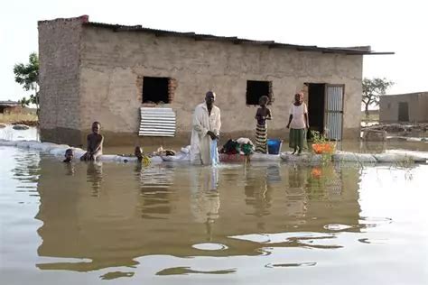 Tchad Inondations Morts Et Million De Sinistr S Onu