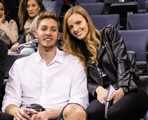 Meyers Leonard: Net Worth| Wife| Contract| Twitch| Parents: - sportsjone