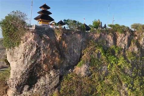 Proyek Jalan Inspeksi Tebing Uluwatu Picu Kekhawatiran Masyarakat