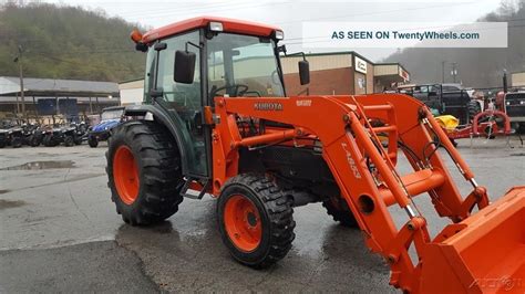 2005 Kubota L4330