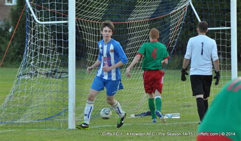 Cliffe Fc 1 4 Howden Afc 30jul14 Cliffe Fc Faced Howden Flickr