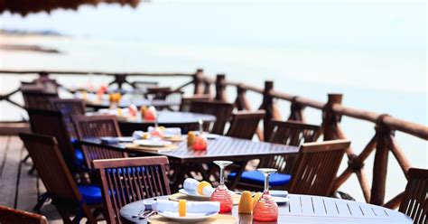 7 Best Restaurants With A View - SilverStreak