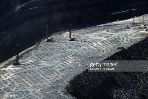 Botswana Diamond Mine Photos And Premium High Res Pictures Getty Images