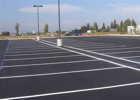 Thermoplastic Car Park Line Marking Thermoplastic Road Marking