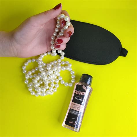 Kit Sensual Colar de Pérolas Sex Shop Online Vibra Comigo