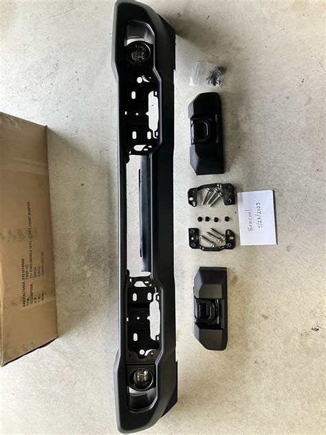 California Oem Front Powder Coated Steel Bumper With Tow Hooks And