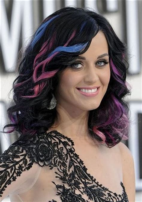 Katy Perry To Strut The Runway At Victorias Secret Fashion Show