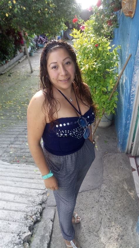 Thick Amateur Milf Porn Pics PICTOA