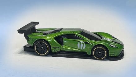 Машинка Базова Hot Wheels 2016 Ford GT Race Then and Now 1 64 HTC71 Green купити в інтернет