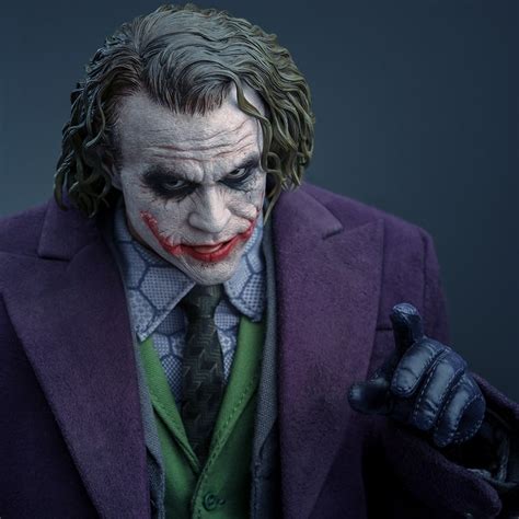 The Joker DX Hot Toys Batman The Dark Knight Trilogy