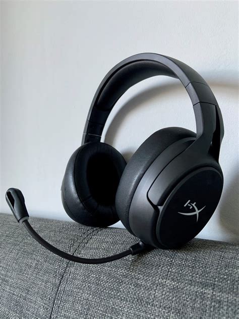 Hyperx Cloud Flight S Headset Review As Free As A Bird Thumb Culture