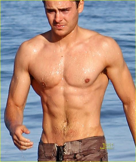 Full Sized Photo Of Shirtless Zac Efron 02 Photo 2458642 Just Jared