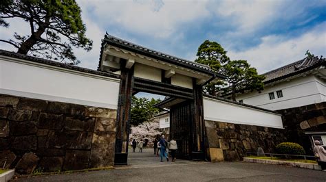 Edo Castle | Highlights of sightseeing | History explained in an easy ...