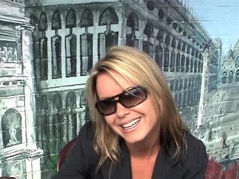 Desiree The MILF Pink Visual