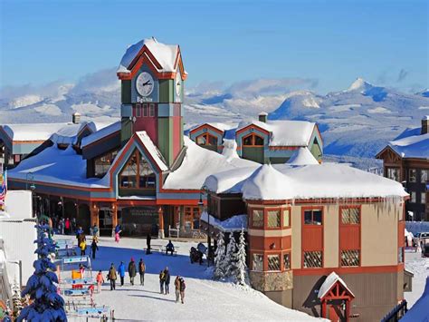 Big White Village Canada Wintersport