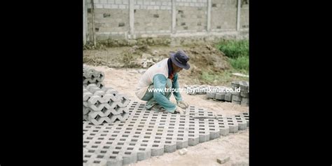 Jual PAVING BLOCK GRASS BLOCK SNI KALIMANTAN TIMUR SAMARINDA Oleh PT