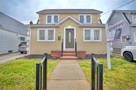 36 New Hyde Park Rd, New Hyde Park, NY 11040 | MLS# 3447997 | Redfin