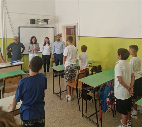 Giulianova Riapertura Delle Scuole Visita Degli Amministratori