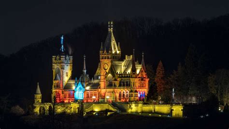 Romantischer Weihnachtsmarkt Auf Dem Schloss Alle Termine Ausverkauft