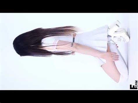 Hot Asian Girl Showing Her Big Ass Hot Big Butt Shaking Bootyful Girl Showing Her Skills