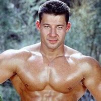 Robert Van Damme Rick Hammersmith Bodybuilders Fucking Gay In English Big Cock Porn XHamster