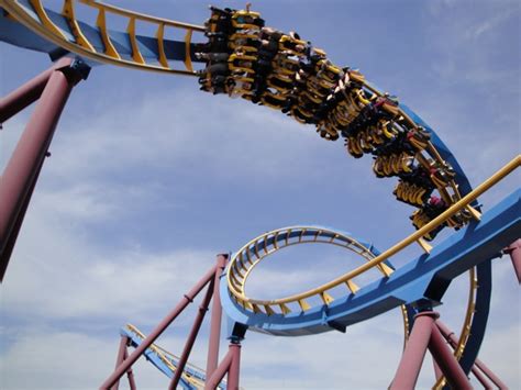 Scream Six Flags Magic Mountain Review Incrediblecoasters