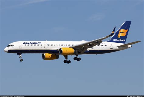 TF FIK Icelandair Boeing 757 256 WL Photo By Kris Van Craenenbroeck