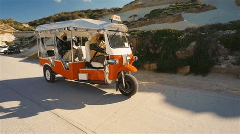 Gozo St Ndige Tuk Tuk Tour Mit Privatem Chauffeur Getyourguide