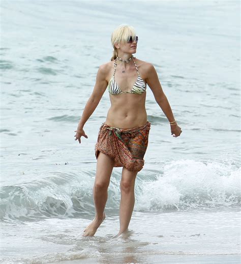 Gwen Stefani Hot Bikini Photos Gotceleb