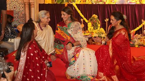 Amitabh Bachchan Birthday Special Jaya Bachchan Shweta Spotted At