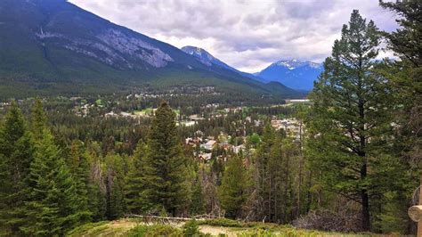 27 Easy Hikes in Banff You Won't Want To Miss