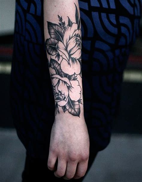 Tatouage Fleur Avant Bras 20 Tatouages Fleuris Qui Font Envie Elle