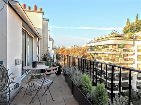 Location Appartements Meubles Paris T3 Vue Tour Eiffel