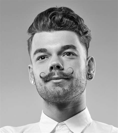 Moustache en Guidon : Le choix de l'originalité