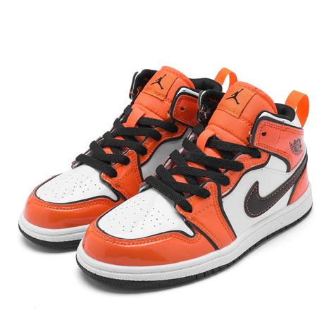 Кроссовки Nike Air Jordan 1 - купить с доставкой по выгодным ценам в ...