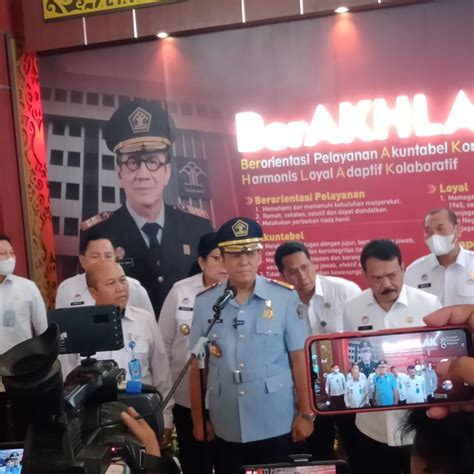 Hari Ini Resmi Silmy Karim Dilantik Menjadi Dirjen Imigrasi Media