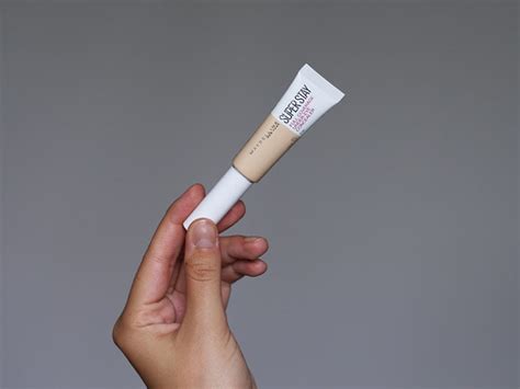 Tutorial Koko Meikki Markettien Uutuuksilla NUDE Lily