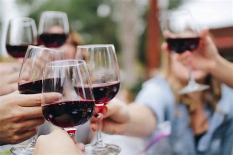 10 Health Benefits Of Drinking Wine Everyday Backed By Science