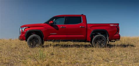 Toyota Tundra gets a 3-inch lift kit - The Torque Report