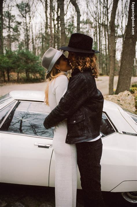 Caroline Corinth Nude OnlyFans Leaks Fappening FappeningBook