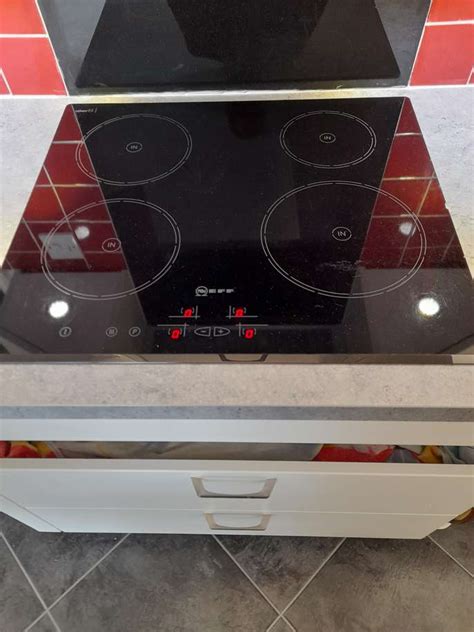 FreelyWheely: Neff induction hob