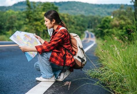 Hindari Hal Ini Saat Solo Traveling Tips Aman Melakukannya