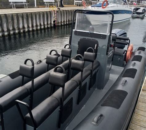 L Un Des Bateaux Les Plus Rapides De La Baie De Gda Sk Voir