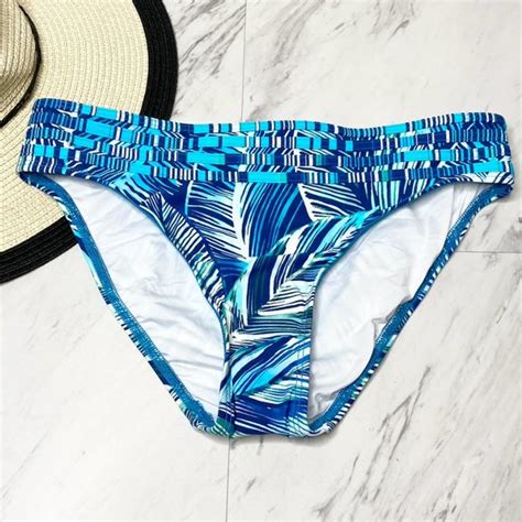 La Blanca Swim New La Blanca Sketched Leaves Bikini Bottom Poshmark