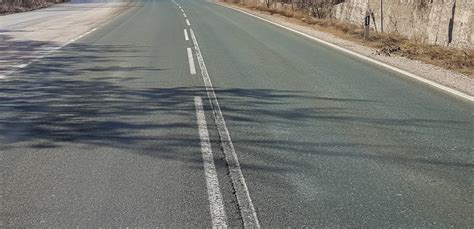 Възстановено е движението по път I-8 Драгоман - София в района на ...