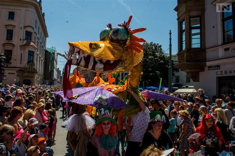 Kraków kocha smoki smoki kochają Kraków to była super parada Galerie