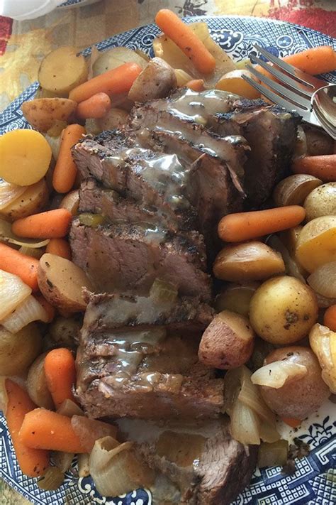 Slow Cooker Eye Of Round Roast With Vegetables Artofit