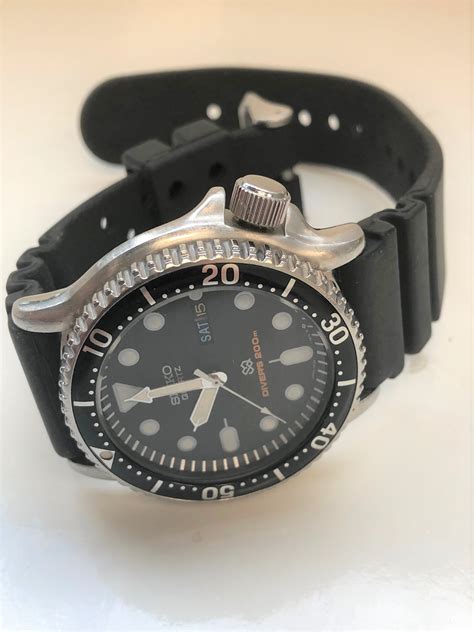 Seiko Quartz Divers Watch | Property Room