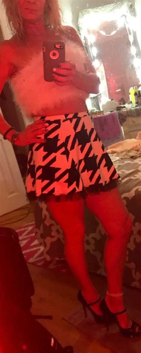 Just Meee Nude Pics Xhamster