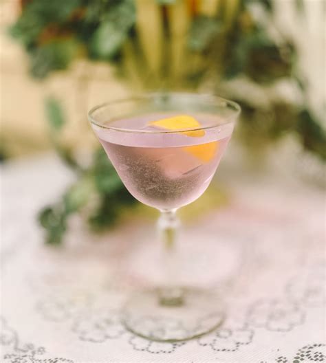 The Aviation Cocktail Recipe | The Barbacks